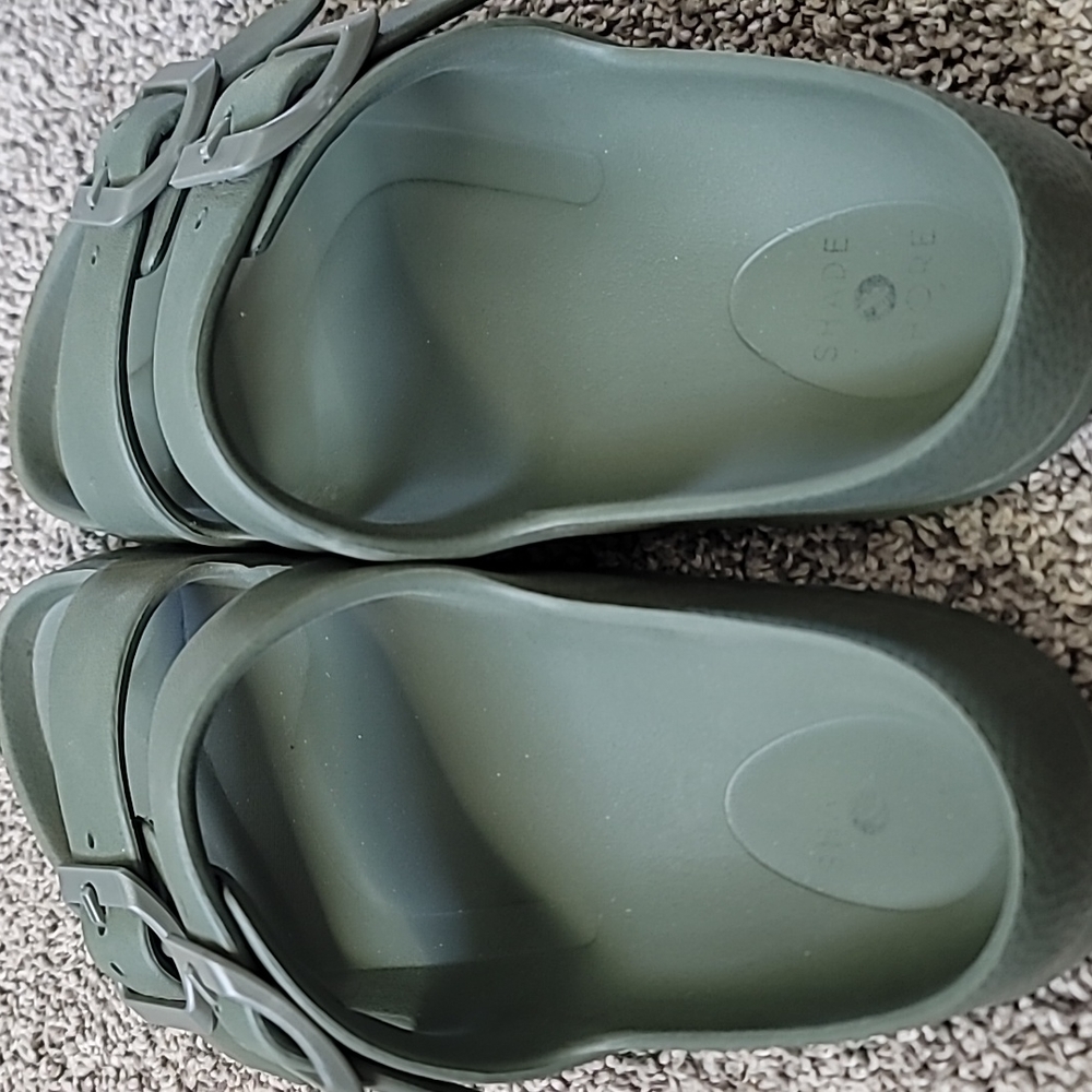 Olive Green Strap Sandals Sz 5 - Picture 5 of 5